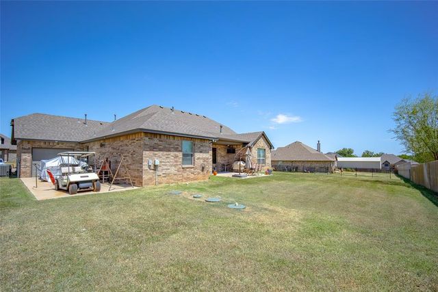 18392 Chuckwagon Trail, Norman, OK 73072