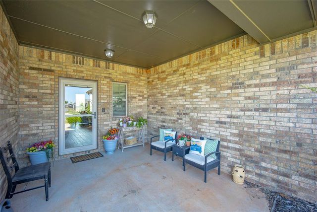 18392 Chuckwagon Trail, Norman, OK 73072