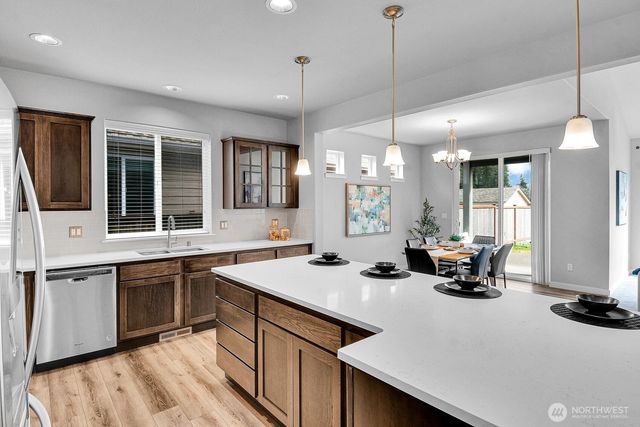 736 Natalee Jo ST SE, Lacey, WA 98513