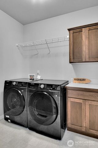 736 Natalee Jo ST SE, Lacey, WA 98513