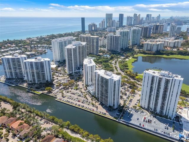 3731 N Country Club Drive 1427, Aventura, FL 33180