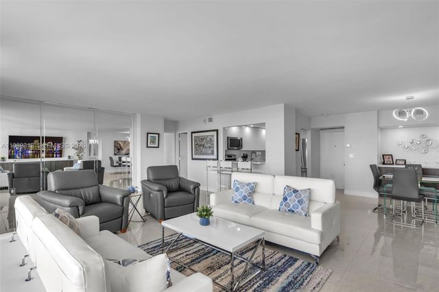 3731 N Country Club Drive 1427, Aventura, FL 33180