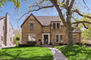 4913 Bruce Avenue, Edina, MN 55424