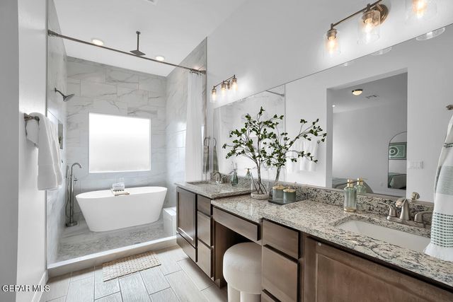 14369 Steve Joyce Parkway Lane, Horizon City, TX 79928