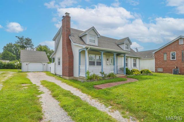 2552 Frank Scott Parkway W, Belleville, IL 62223