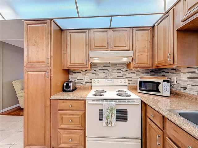 10184 106TH AVENUE 26, Largo, FL 33773