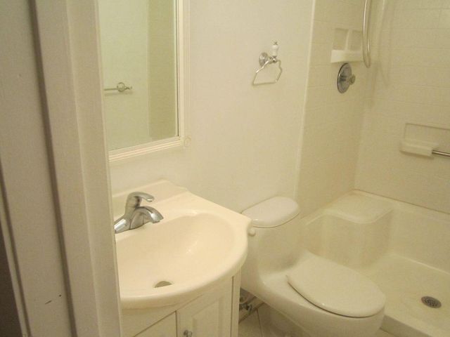 22017 Palms Way 205, Boca Raton, FL 33433