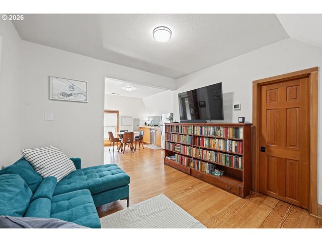 436 LINCOLN St, Eugene, OR 97401