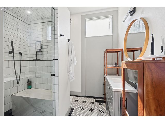 436 LINCOLN St, Eugene, OR 97401