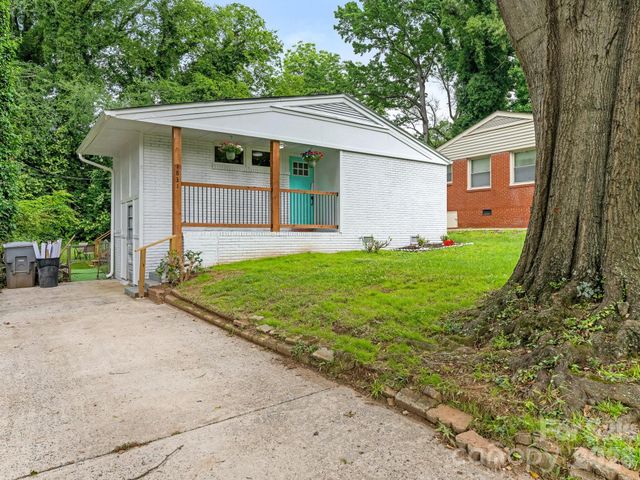 1831 Erie Street, Charlotte, NC 28216