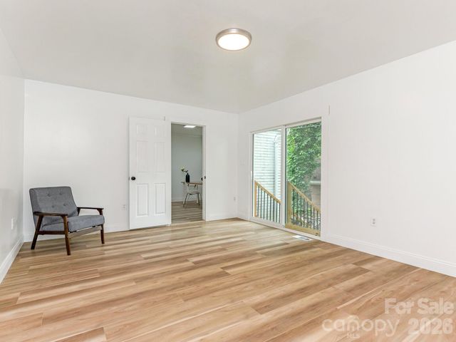 1831 Erie Street, Charlotte, NC 28216