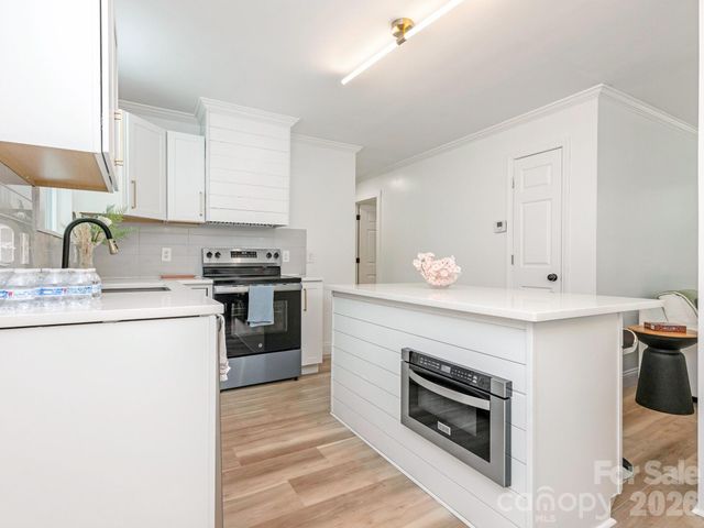 1831 Erie Street, Charlotte, NC 28216