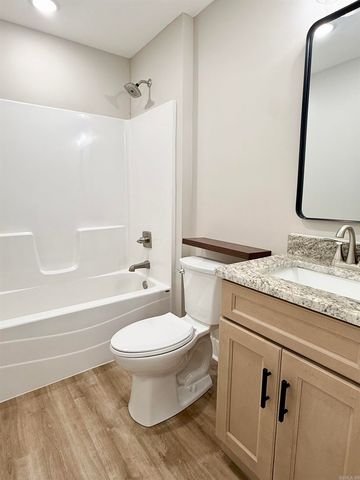 309 W Light Street, Paragould, AR 72450