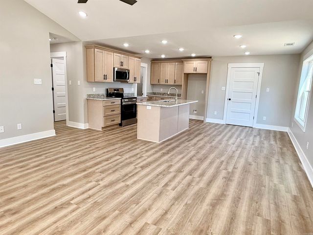 309 W Light Street, Paragould, AR 72450