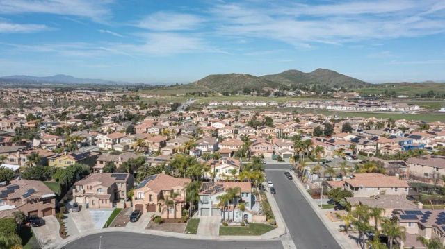 34711 Myrtle Court, Winchester, CA 92596