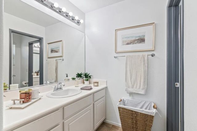 34711 Myrtle Court, Winchester, CA 92596
