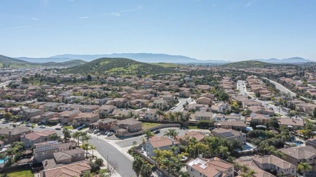 34711 Myrtle Court, Winchester, CA 92596