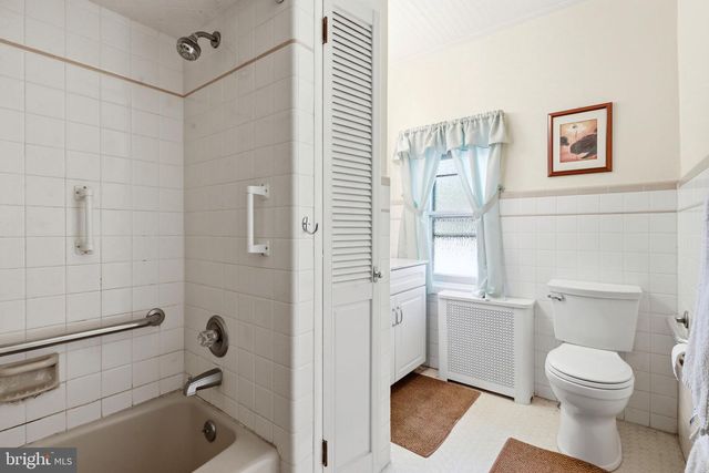 1074 FRANKLIN ST, Trenton, NJ 08610