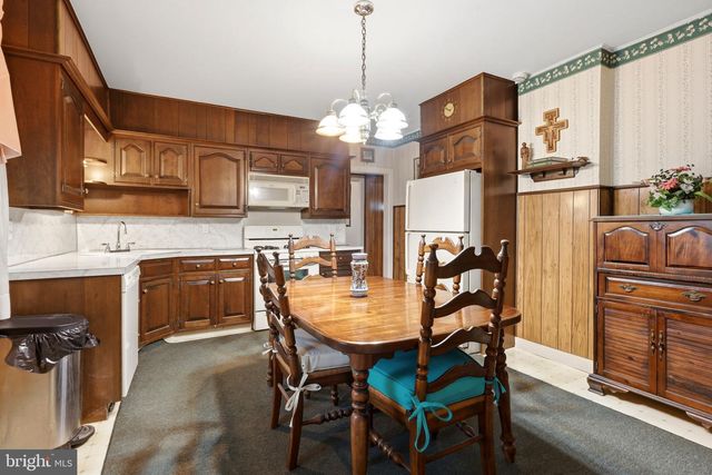 1074 FRANKLIN ST, Trenton, NJ 08610