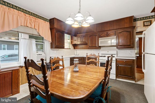 1074 FRANKLIN ST, Trenton, NJ 08610
