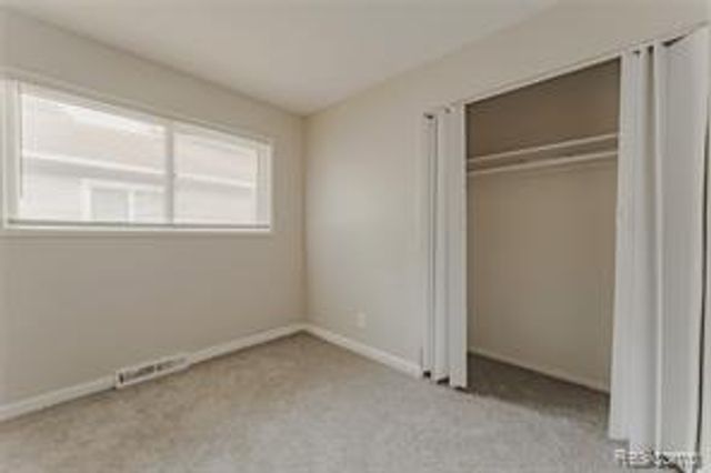 93 W Princeton Avenue, Pontiac, MI 48340