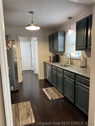 6101 Lakeway Drive, Fayetteville, NC 28306