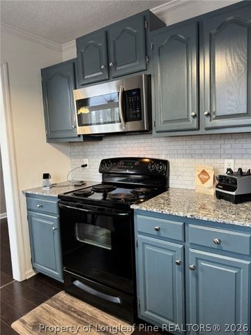 6101 Lakeway Drive, Fayetteville, NC 28306