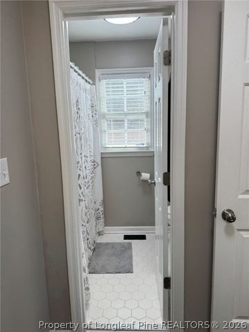 6101 Lakeway Drive, Fayetteville, NC 28306