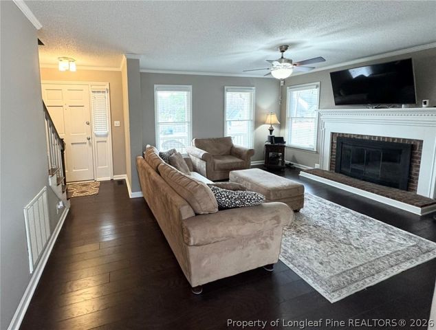 6101 Lakeway Drive, Fayetteville, NC 28306