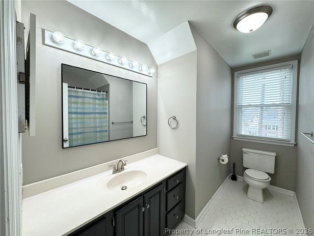 6101 Lakeway Drive, Fayetteville, NC 28306