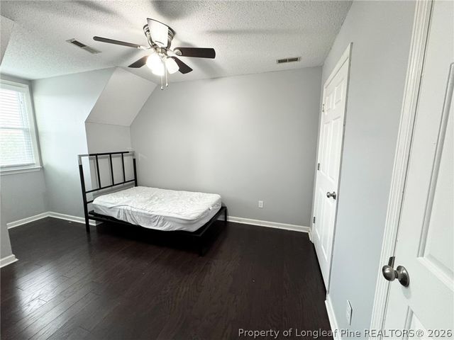 6101 Lakeway Drive, Fayetteville, NC 28306