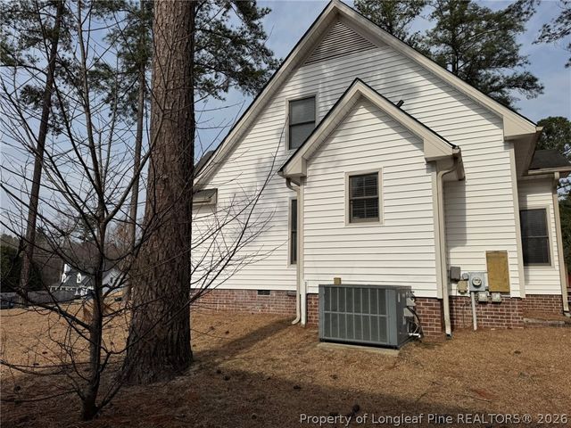 6101 Lakeway Drive, Fayetteville, NC 28306