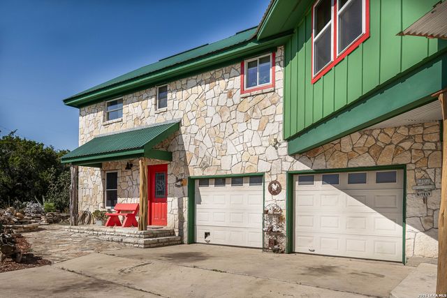 290 Japonica Road, Hunt, TX 78024