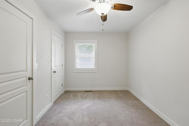 1214 Bramar Drive, Joplin, MO 64804