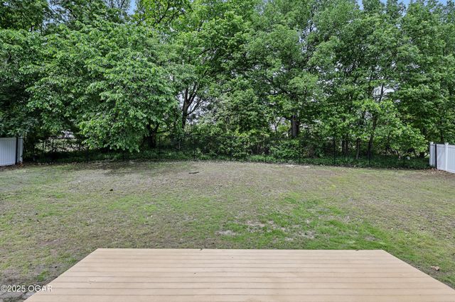 1214 Bramar Drive, Joplin, MO 64804