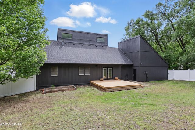1214 Bramar Drive, Joplin, MO 64804
