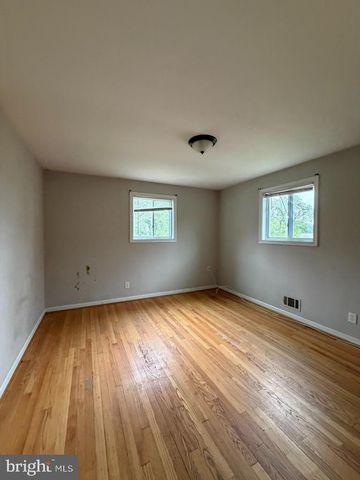 2507 E NORTHERN PKWY, Baltimore, MD 21214