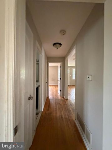 2507 E NORTHERN PKWY, Baltimore, MD 21214