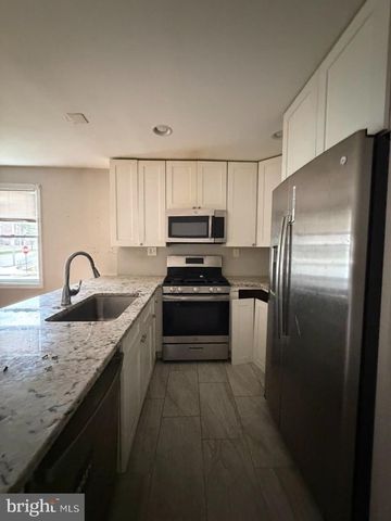 2507 E NORTHERN PKWY, Baltimore, MD 21214