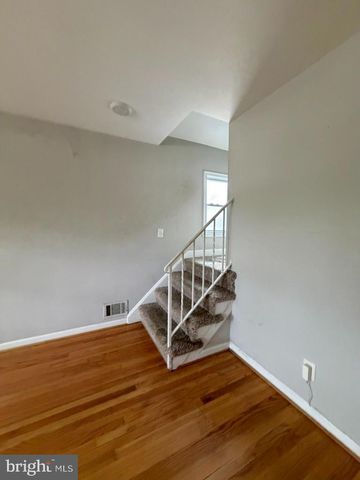 2507 E NORTHERN PKWY, Baltimore, MD 21214