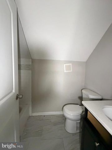 2507 E NORTHERN PKWY, Baltimore, MD 21214