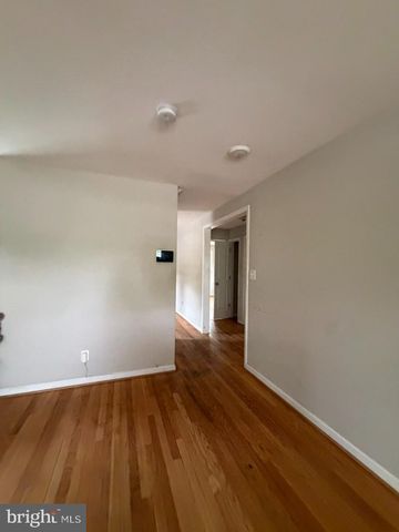 2507 E NORTHERN PKWY, Baltimore, MD 21214