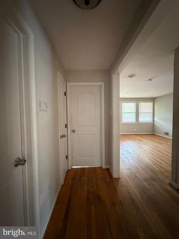 2507 E NORTHERN PKWY, Baltimore, MD 21214