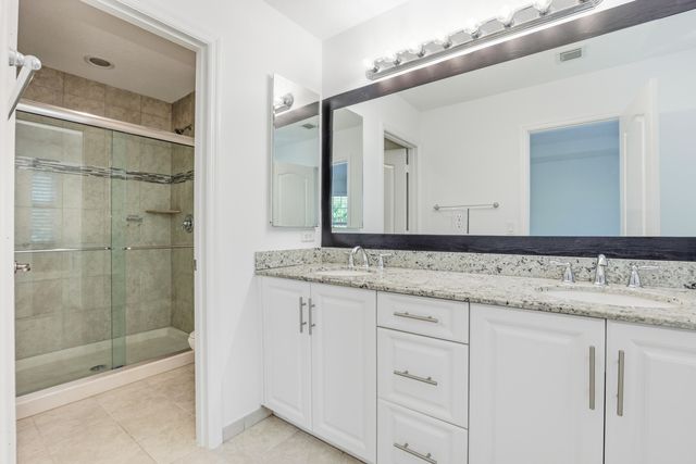 5780 Monterra Club Drive, Lake Worth, FL 33463