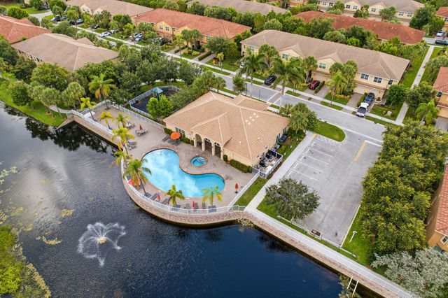 5780 Monterra Club Drive, Lake Worth, FL 33463