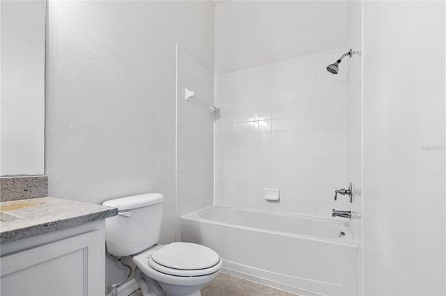 525 GLENN CROSS DRIVE, Ruskin, FL 33570