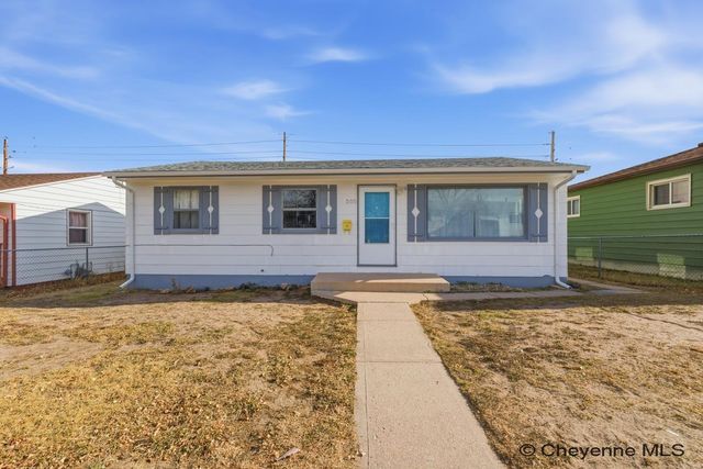 305 KAY AVE, Cheyenne, WY 82007