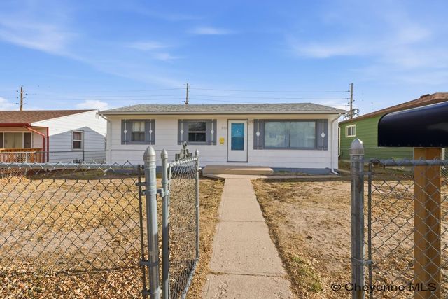 305 KAY AVE, Cheyenne, WY 82007