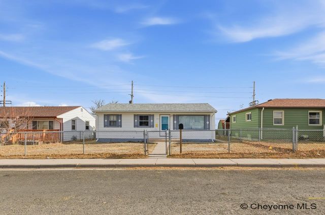 305 KAY AVE, Cheyenne, WY 82007