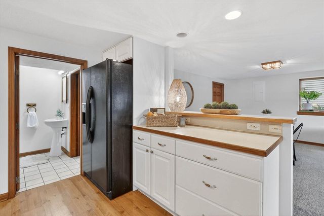 8365 S Spruce Avenue, Newaygo, MI 49337